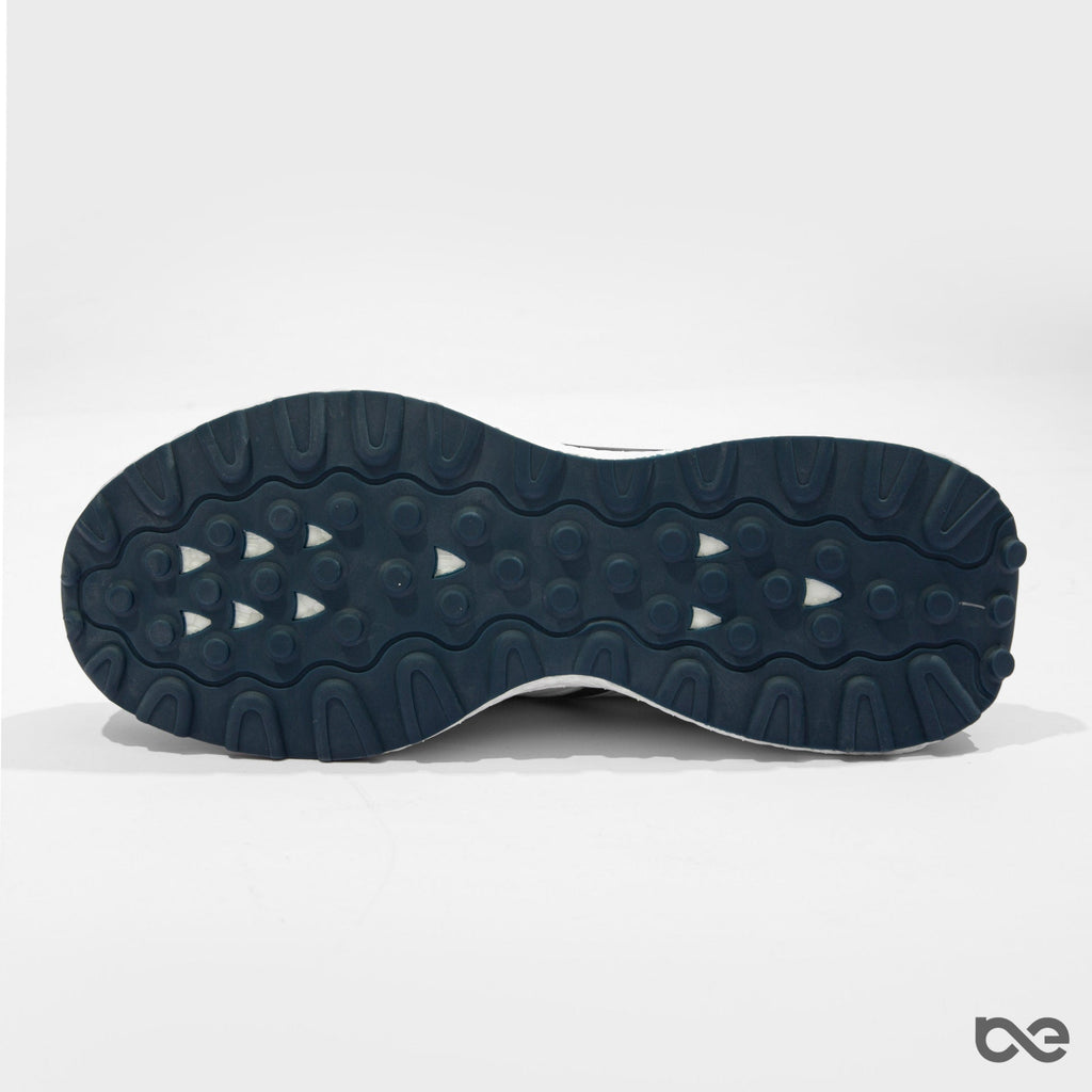 TITAN SNEAKER